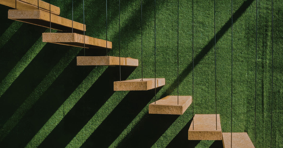 escalier suspendu.png